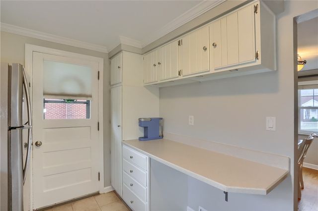 2016 Sunnydale Road, Scott Twp, PA 15243