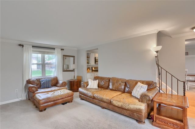 2016 Sunnydale Road, Scott Twp, PA 15243