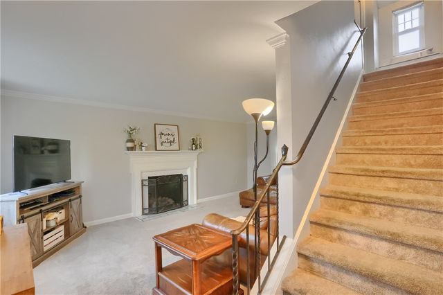 2016 Sunnydale Road, Scott Twp, PA 15243