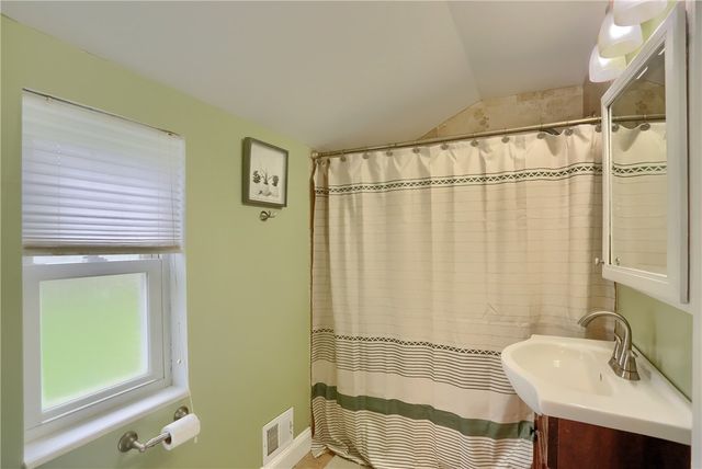 2016 Sunnydale Road, Scott Twp, PA 15243