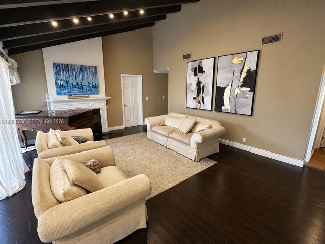 4101 N 50th Ave 4-16, Hollywood, FL 33021