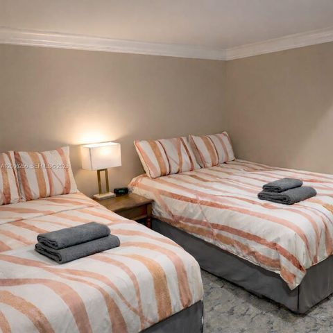 4101 N 50th Ave 4-16, Hollywood, FL 33021