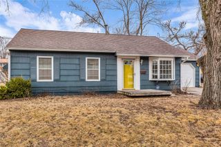 1715 Frazier Avenue, Des Moines, IA 50315