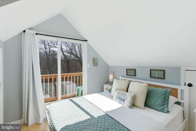 77 TALL PINE LN, Gerrardstown, WV 25420