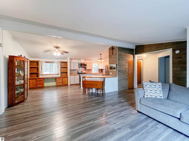 3231 Miller Drive, Sears, MI 49679