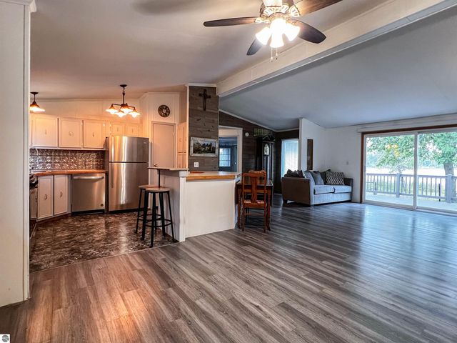 3231 Miller Drive, Sears, MI 49679