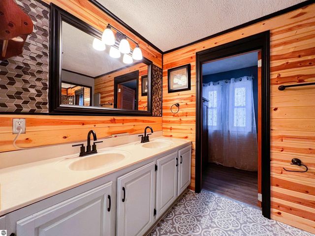 3231 Miller Drive, Sears, MI 49679