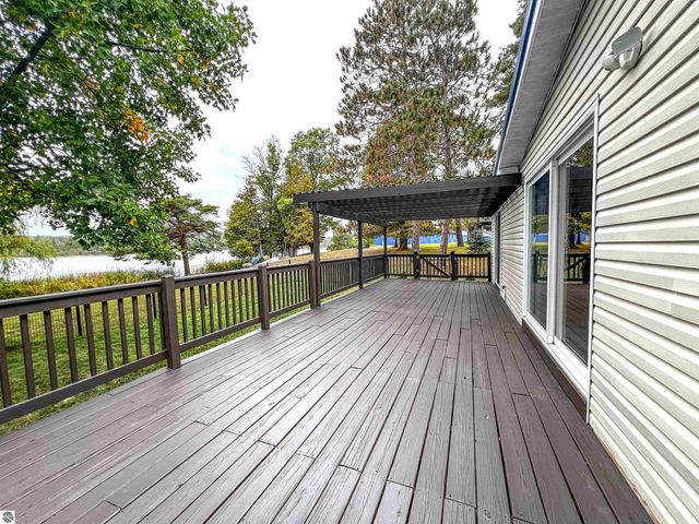 3231 Miller Drive, Sears, MI 49679