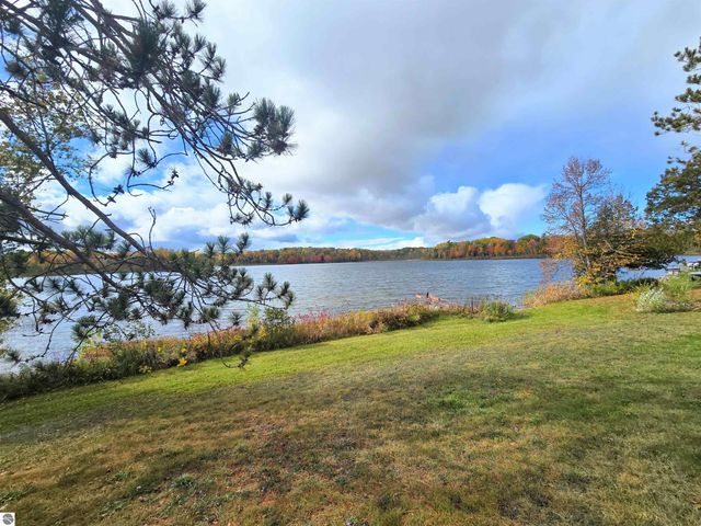 3231 Miller Drive, Sears, MI 49679