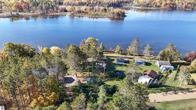 3231 Miller Drive, Sears, MI 49679