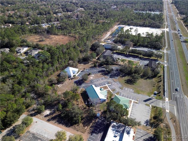 8427 S Suncoast Boulevard, Homosassa, FL 34446