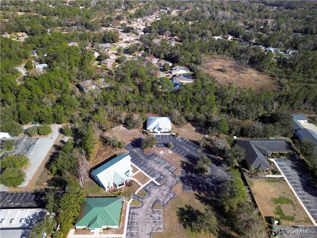 8427 S Suncoast Boulevard, Homosassa, FL 34446