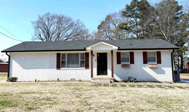 588 CIRCLE DR, Halls, TN 38040