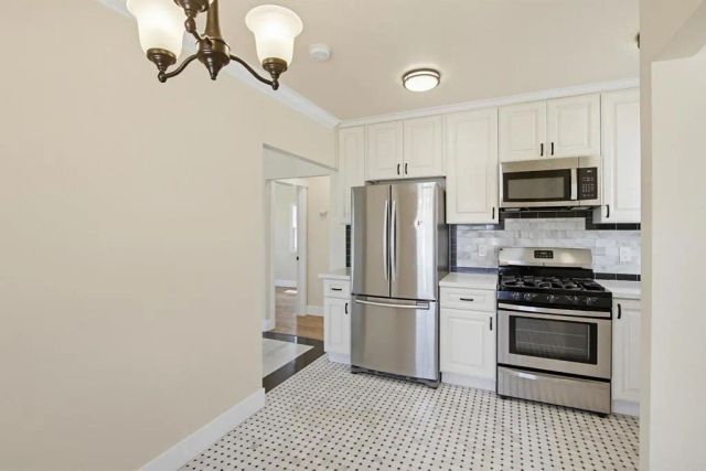 102 Fifth Avenue, Chula Vista, CA 91910