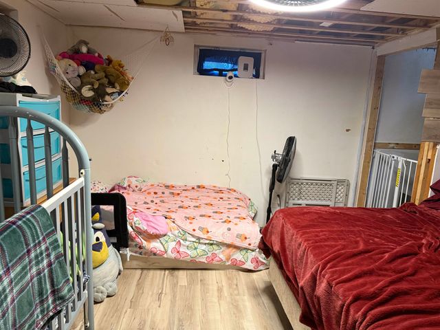 24 Mountain Road, Raymond, NH 03077