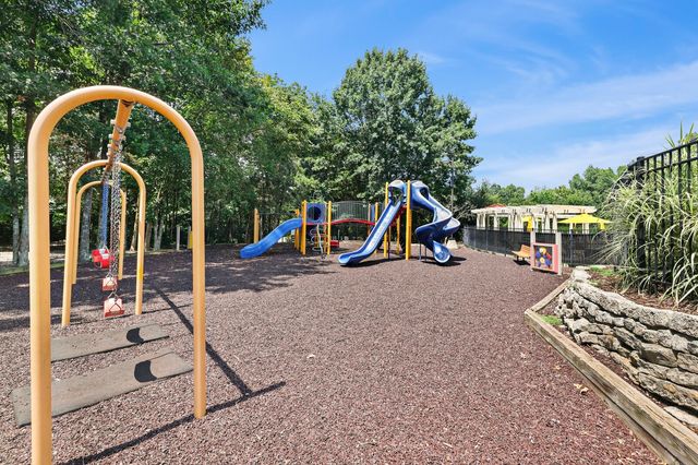 5497 Escalade Dr, Mount Juliet, TN 37122