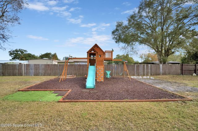 160 Bossieux Boulevard, West Melbourne, FL 32904