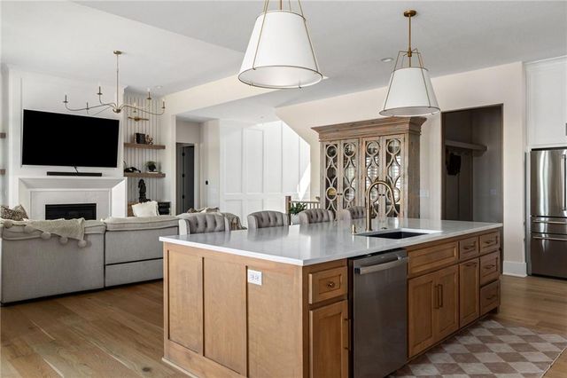 17340 Earnshaw Street, Overland Park, KS 66221