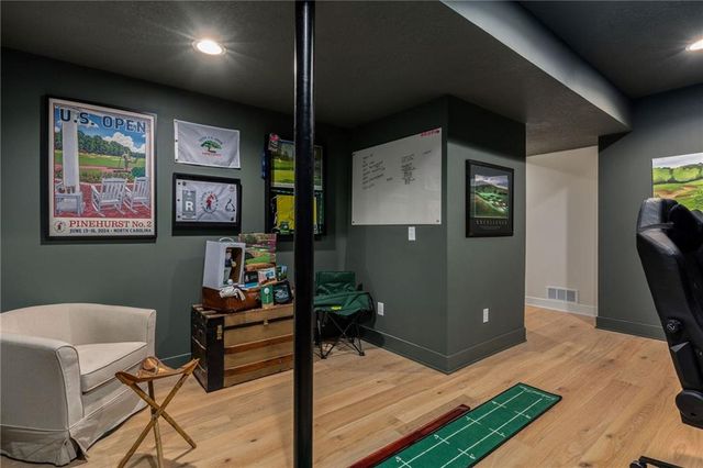 17340 Earnshaw Street, Overland Park, KS 66221
