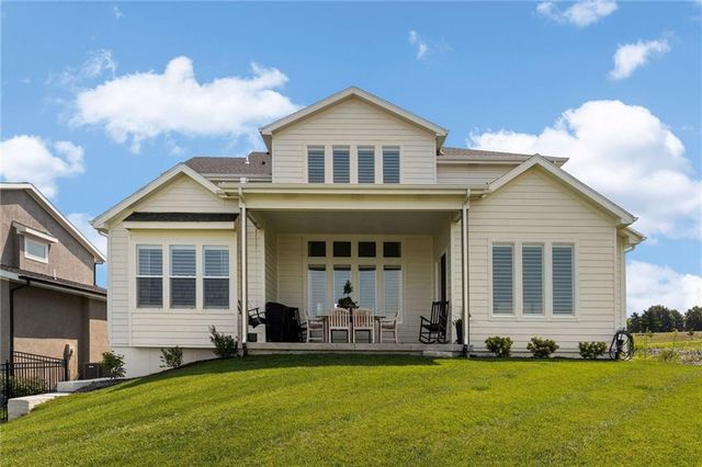 17340 Earnshaw Street, Overland Park, KS 66221