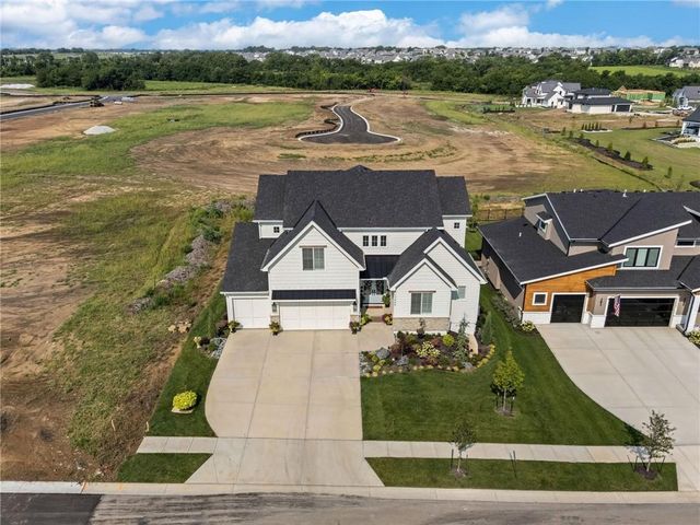 17340 Earnshaw Street, Overland Park, KS 66221