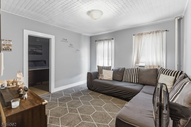 184 E 22Nd St, Paterson City, NJ 07514