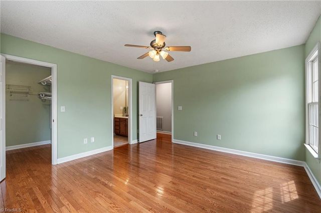 1120 Woodbury Road, King, NC 27021
