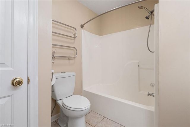 1120 Woodbury Road, King, NC 27021