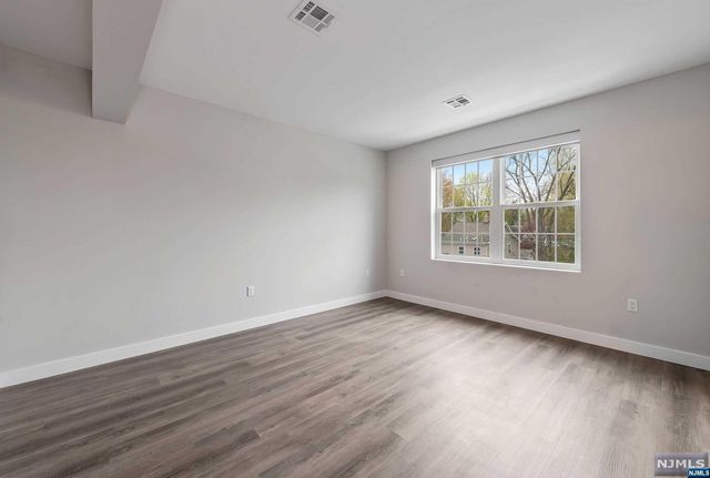 764 Newbridge Road 2C, Teaneck, NJ 07666