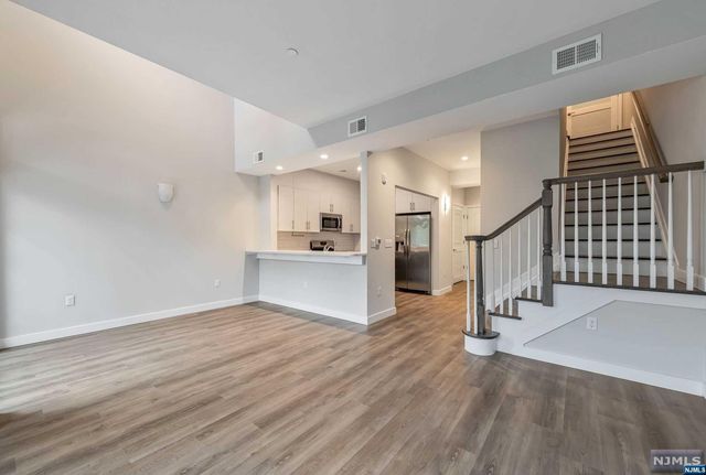 764 Newbridge Road 2C, Teaneck, NJ 07666