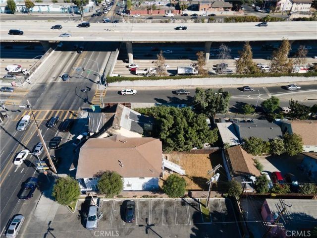 458 W Vernon, Los Angeles, CA 90037