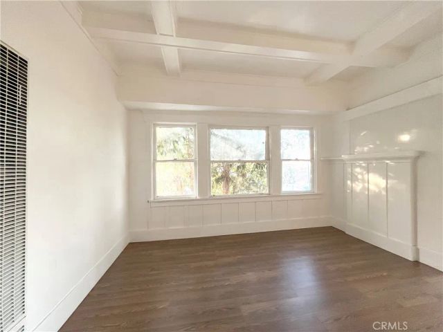 458 W Vernon, Los Angeles, CA 90037