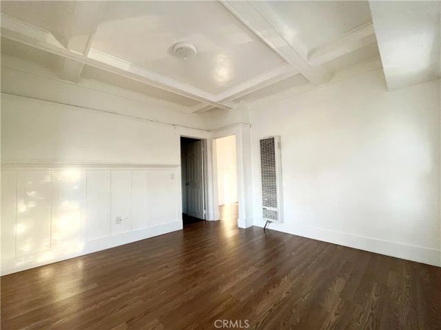 458 W Vernon, Los Angeles, CA 90037