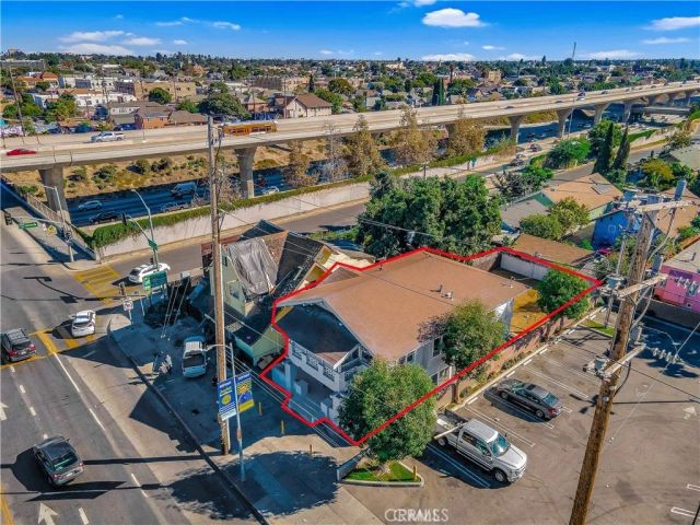 458 W Vernon, Los Angeles, CA 90037