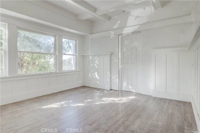 458 W Vernon, Los Angeles, CA 90037