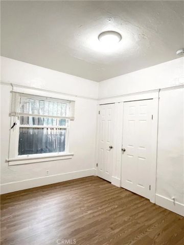 458 W Vernon, Los Angeles, CA 90037