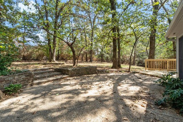 3192 Township Street, Fayetteville, AR 72703
