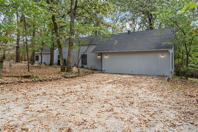 3192 Township Street, Fayetteville, AR 72703