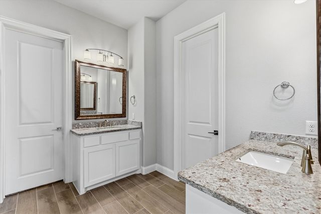 4128 Crowe Lane, Mckinney, TX 75071