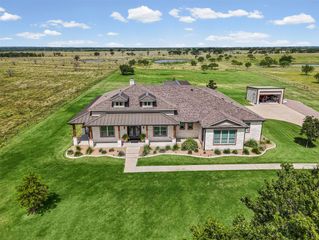 511 Alsdorf Road, Ennis, TX 75119
