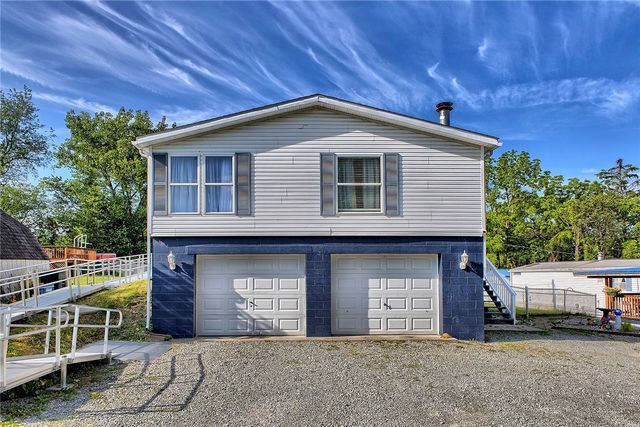 107 Indigo Rd, Mt Pleasant Twp, PA 15666