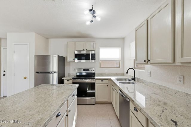 2354 E Palm Beach Drive, Chandler, AZ 85249