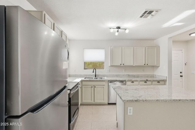 2354 E Palm Beach Drive, Chandler, AZ 85249