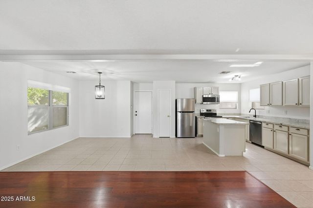 2354 E Palm Beach Drive, Chandler, AZ 85249