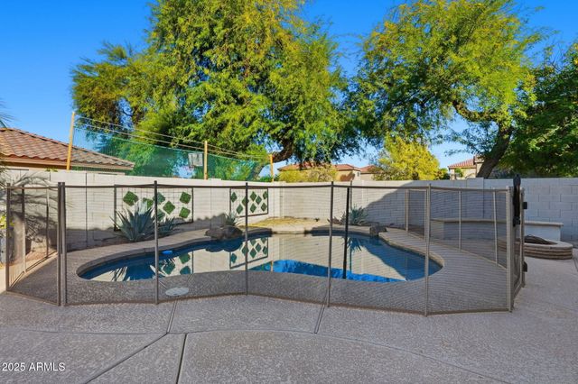 2354 E Palm Beach Drive, Chandler, AZ 85249