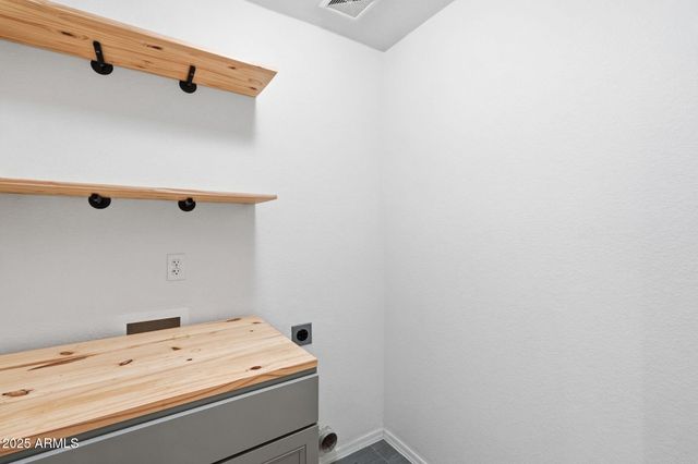 2354 E Palm Beach Drive, Chandler, AZ 85249