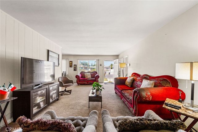 24412 Broad, Wilmington, CA 90744