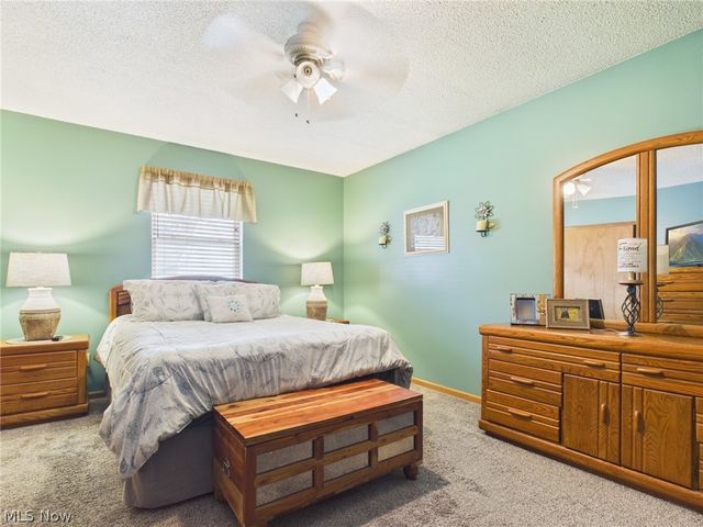911 19th Street, Vienna, WV 26105