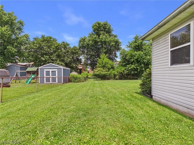 911 19th Street, Vienna, WV 26105