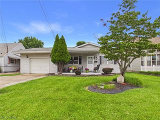 911 19th Street, Vienna, WV 26105